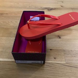 New with tags Tory Burch flip flops